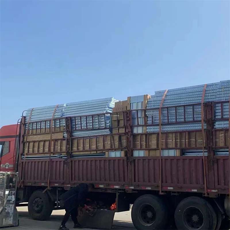 辽宁朝阳建平县到新疆阿勒泰富蕴县物流公司，一站式服务